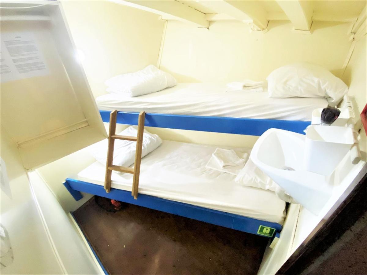 Rhythm Floating Hostel - Zadar Eksteriør bilde